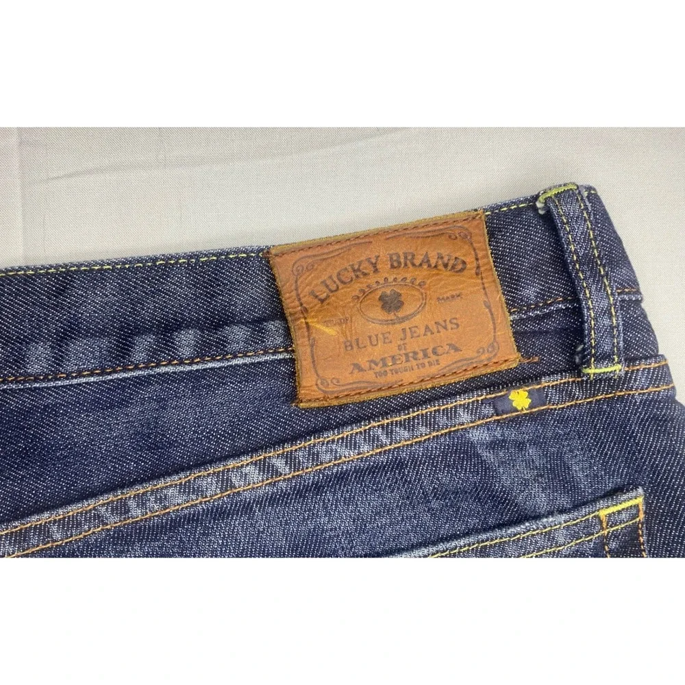 Lucky Brand Straight Leg Jeans Mens 40x32 Blue Dark Wash Stretch